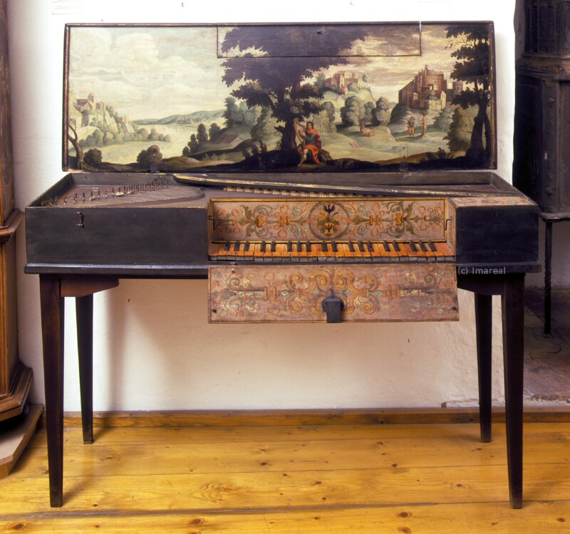 Virginal by Monogrammist VK (Künstler/in) - Institut für Realienkunde, Austria - CC BY-NC-ND.
[url=https://www.europeana.eu/en/item/15501/017516]https://www.europeana.eu/en/item/15501/017516[/url]