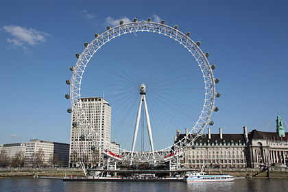 Londonsko oko - panoramski vrtuljak visok 135 m u centru Londona