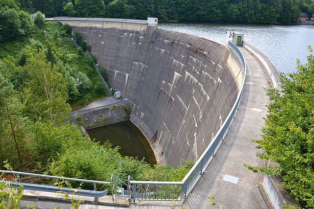 Staumauer von Dobra (NÖ)